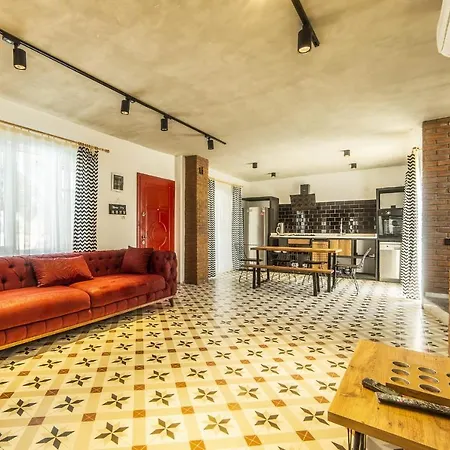 Hotel Extraordinary Vill